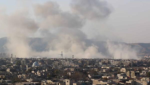 DAEŞ 95 Esed askerini öldürdü