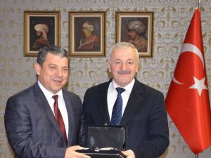 KKTC Milli Eğitim Bakanı Dürüst, Trabzon'da