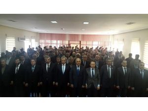 Iğdır'da "Yere ve Göğe Sığmayan Hocalı Feryadı" konferansı