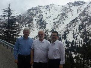 Mukadder Gürsoy, Mehmet Erdoğdu ve Mustafa Dündar karlı zirvelerde