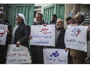 Filistinli 4 yolcunun Mısır'da kaçırılması