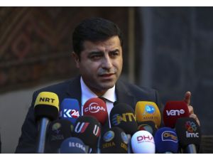 HDP Eş Genel Başkanı Demirtaş Diyarbakır'da