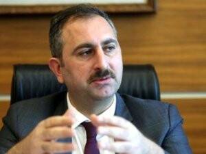 Anayasa'ya uymaya davet ediyorum
