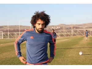 Alima Yeni Malatyasporlu futbolcu Sadık Çiftpınar: