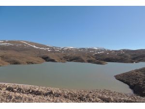 Karaşar Göleti'nde su tutulmaya başlandı