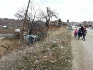 Konya'da minibüs ile otomobil çarpıştı: 5 yaralı