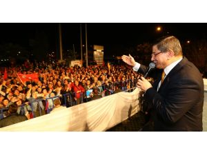 Başbakan Davutoğlu İzmir'de