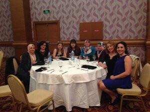 Yasemin öğretmen ve arkadaşları Kadınlar Günü gecesinde