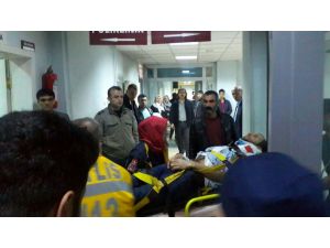 Bitlis'te hemzemin geçitte kaza: 1 ölü, 3 yaralı