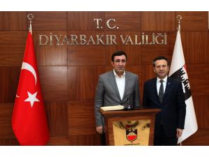 Kalkınma Bakanı Yılmaz Diyarbakır'da: