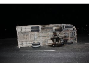 Aksaray'da iki kamyon çarpıştı: 6 yaralı