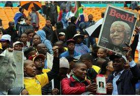 Mandela İçin Büyük Cenaze Töreni