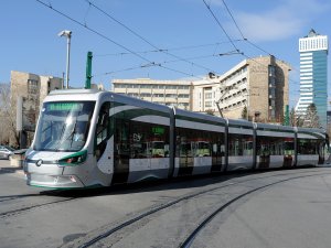 Kadınlara özel tramvay