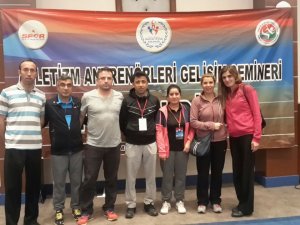 Konyalı Atletler Başkan Çintımar ile birlikte