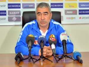 Eskişehirspor Teknik Direktörü Aybaba: