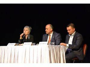 "Torununun Dilinden Mehmet Akif Ersoy"
