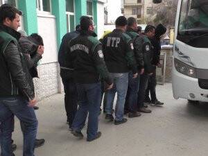 ZEHİR TACİRLERİNE OPERASYON