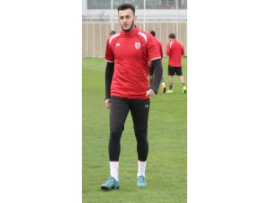 Samsunsporlu futbolcular galibiyete koşullandı