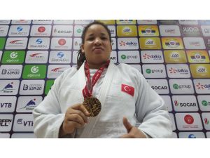 Judo'da Sayra Sait'ten altın madalya