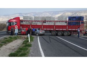 Nevşehir'de otomobil ile tır çarpıştı: 1 yaralı
