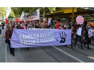 Avustralya'da ırkçılık karşıtı yürüyüş