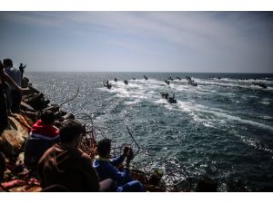 Gazzeli balıkçılar yıllar sonra "9 mil" açıkta avlanıyor