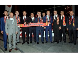 Eskişehirspor'a destek arayışları