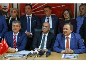 CHP Genel Başkan Yardımcıları Bingöl ve Torun, Adana'da