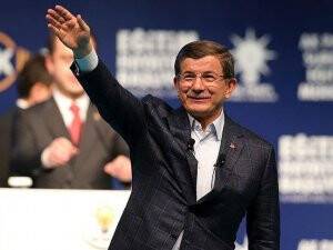 Davutoğlu: Türkiye Cumhuriyeti konjonktüre hapsedilemez