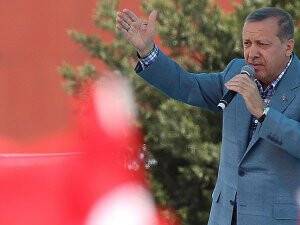 Erdoğan: Bayanlara hakaret etmekle prim yapmıyor siyaset