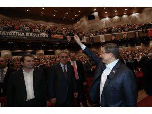 Başbakan Davutoğlu: Bizde kardeşlik aşkı var