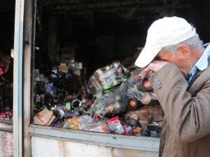 Gıda dolu depo kundaklandı! Tam 700 bin lira...