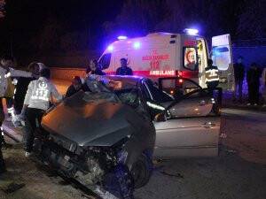 Tıp öğrencileri kaza yaptı