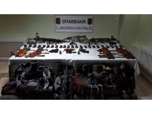 Diyarbakır'da 8 terörist etkisiz hale getirildi