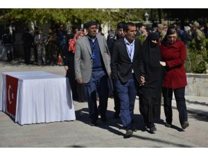 Mardin'de şehit polis için tören
