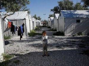 Yunanistan'daki sığınmacıların Avrupa hayali sürüyor