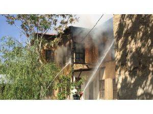 Konya'da ev yangını