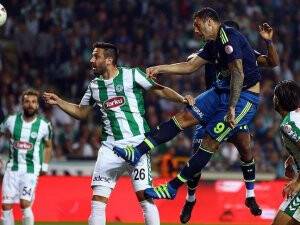 Konyaspor 2016 Yılının İlk Mağlubiyetini Aldı