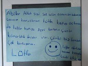 Güvenlik güçlerini gülümseten notlar