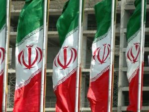 İran Uzmanlar Meclisi ABD'ye karşı 'ezici' cevap istedi