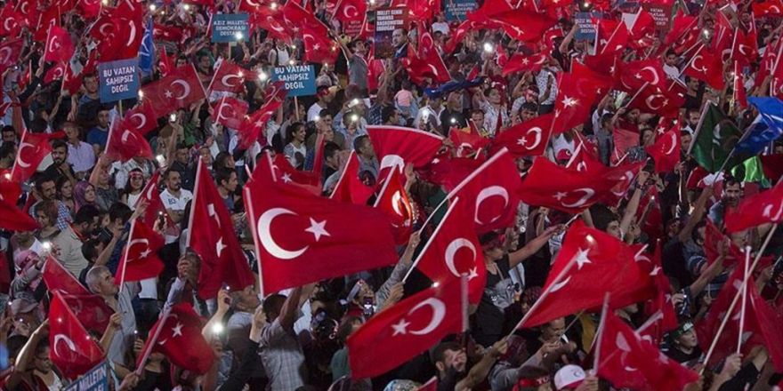 Girişimciler '15 Temmuz' Markasının Peşinde