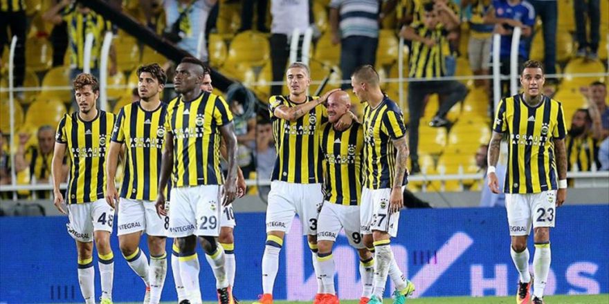 Medipol Başakşehir Fenerbahçe'yi Konuk Ediyor