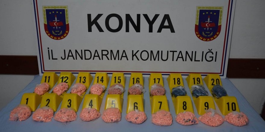 Konya'da 10 bin adet uyuşturucu hap ele geçirildi