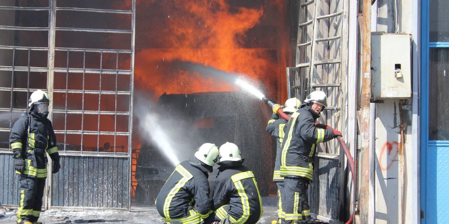 Konya'da iş yeri yangını