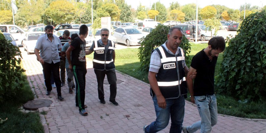 Konya’da 4 kapkaç şüphelisi yakalandı