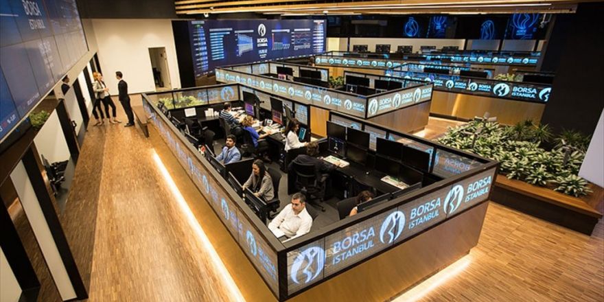 Borsa Günü Yüzde 2,4 Yükselişle Tamamladı