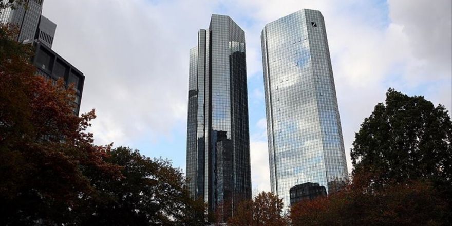 Deutsche Bank'taki Kayıplar Rekor Yeniledi