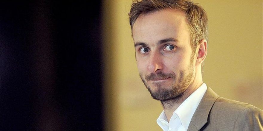 Böhmermann Hakkındaki Soruşturmanın Durdurulmasına İtiraz