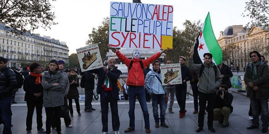 Paris'te Halep Protestosu