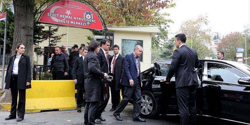 Erdoğan'dan polis merkezine ziyaret